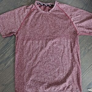 Men's Red Saucony Active T-shirt
